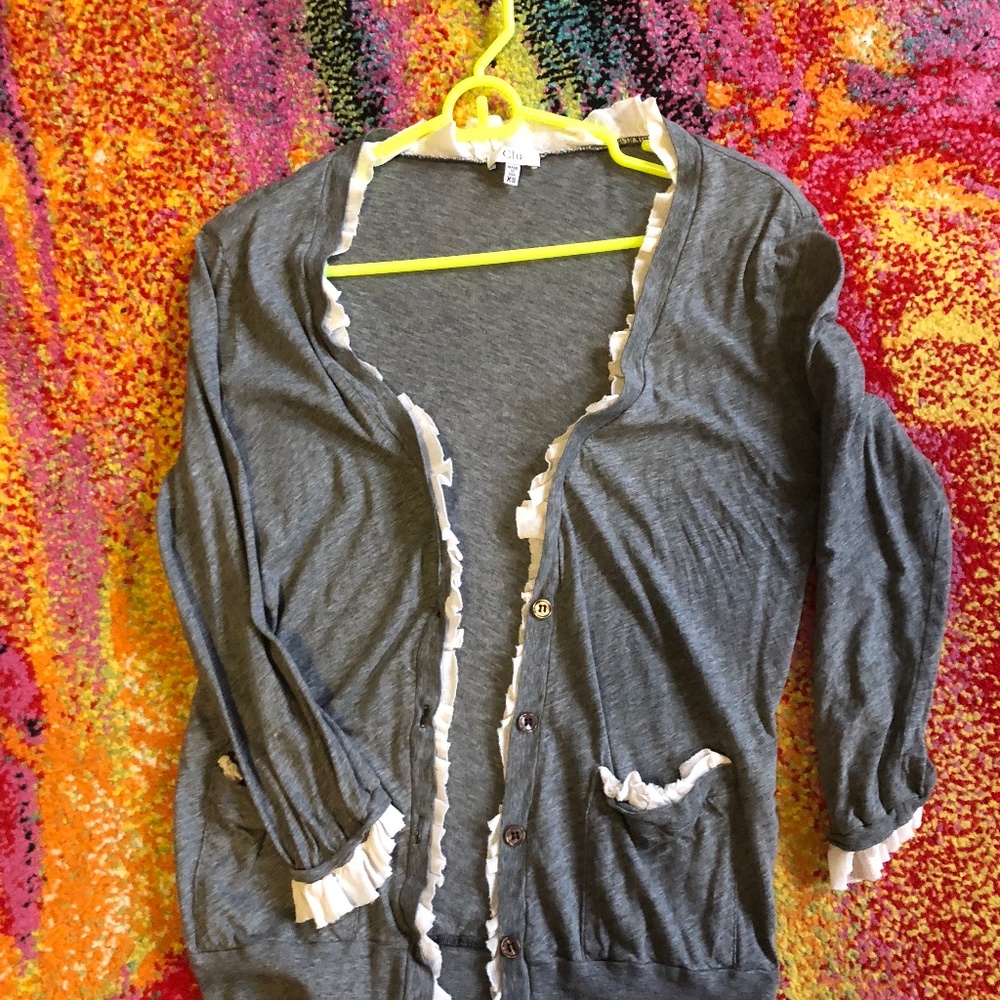 Clu sweater